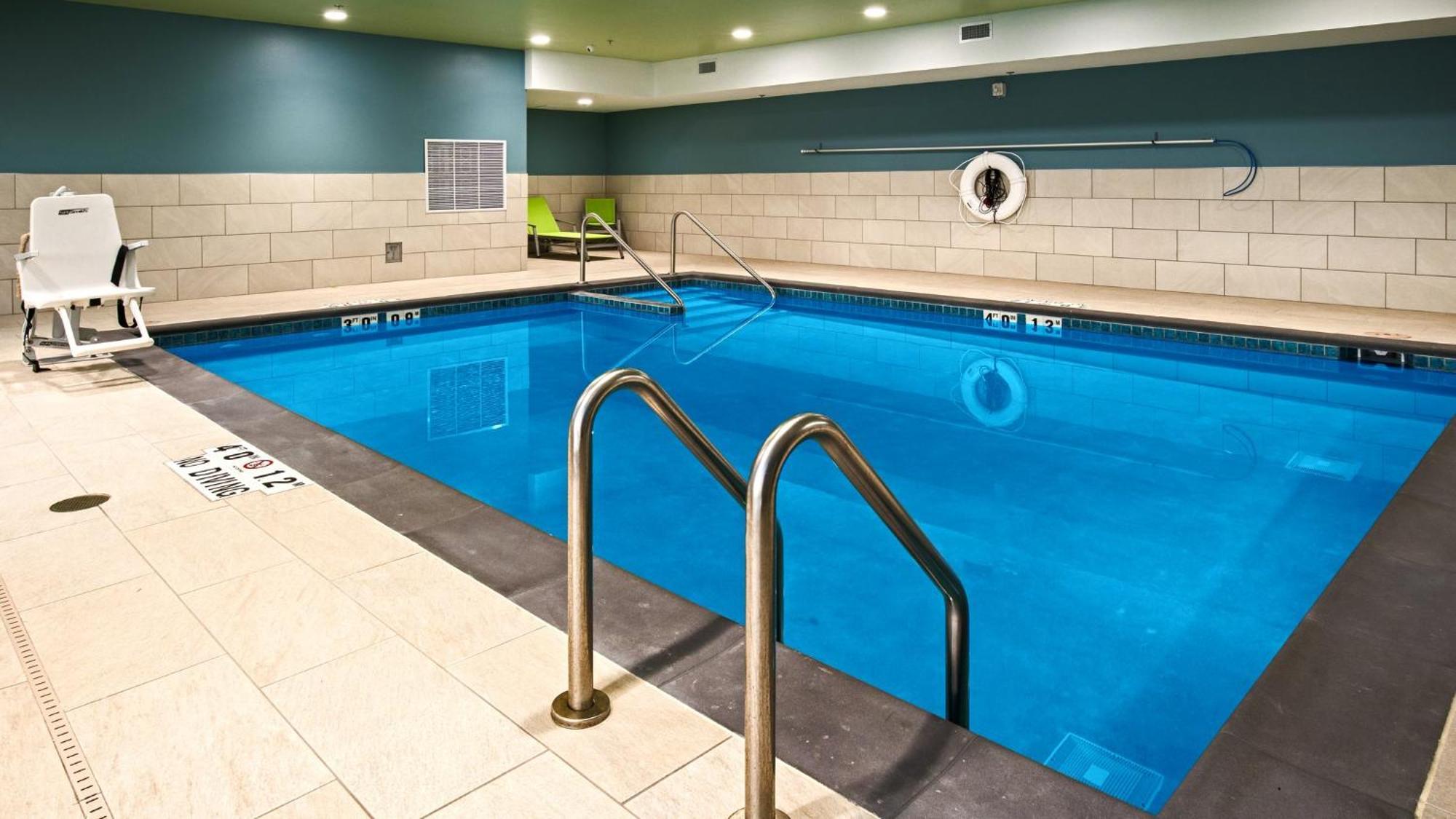Holiday Inn Express & Suites Racine By Ihg Ngoại thất bức ảnh